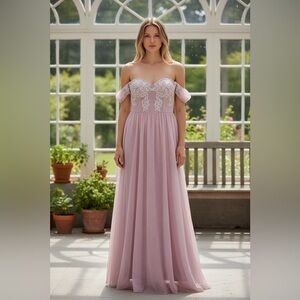 Chic Strapless Blush Gown